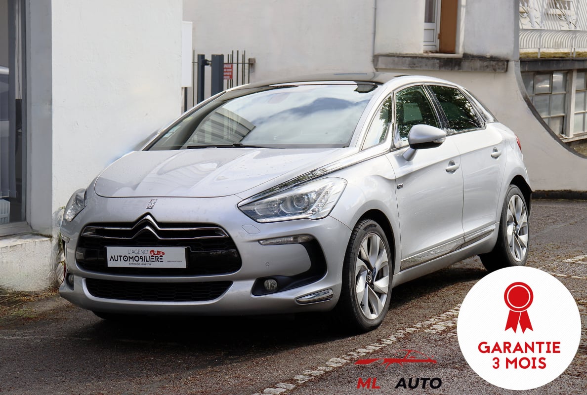 Citroen DS5 2.0 HDI Hybrid 200 Sport Chic 4WD BVT6 (Toit Pano, Cuir, Camera..) — 1