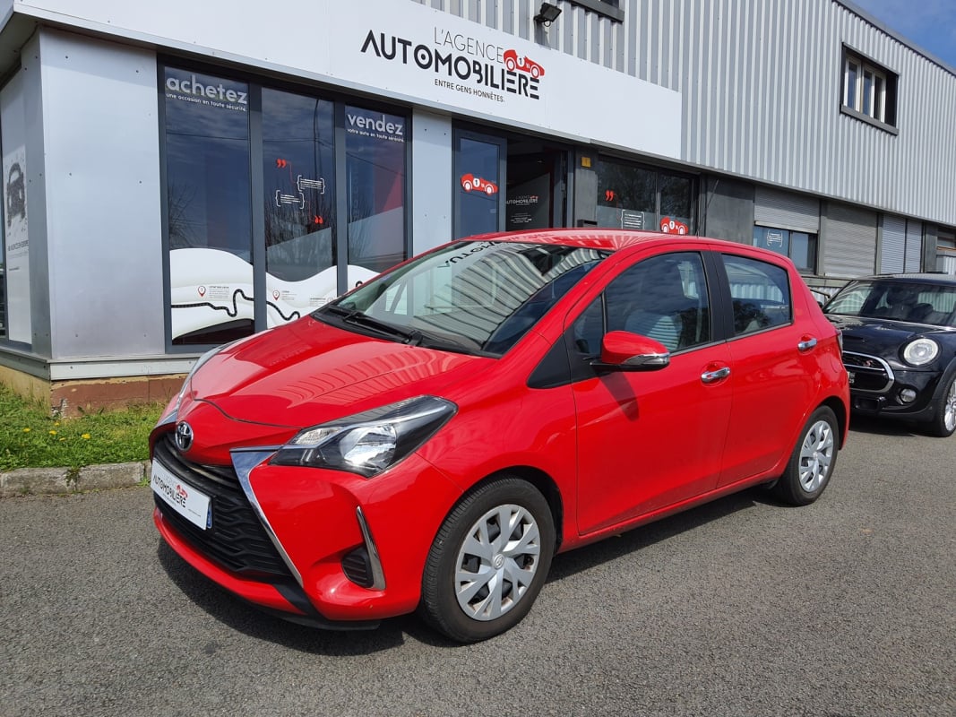Toyota Yaris 1.5 VVT-i 110 ULTIMATE CVT 5PORTES GARANTIE 12 MOIS — 1