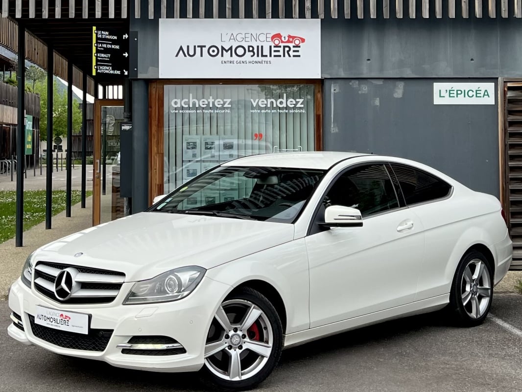 Mercedes-Benz Classe C Coupé 220 CDi 170 BlueEFFICIENCY 7G-Tronic Executive — 1