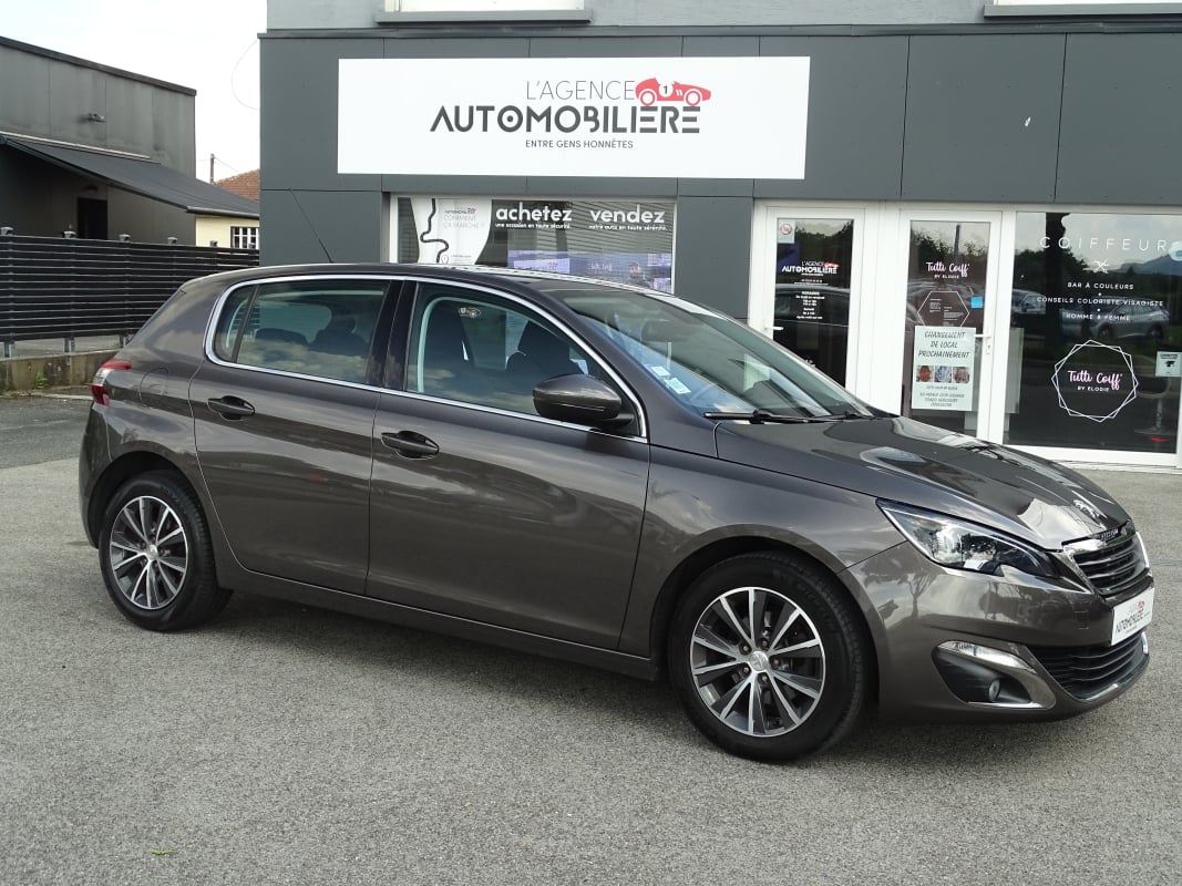 Peugeot 308 1.6 HDI 115 CV ALLURE GPS SUIVI PEUGEOT — 1