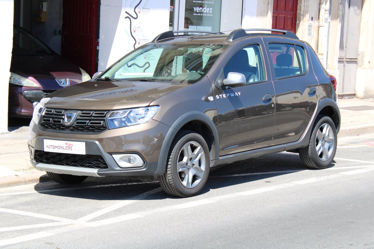 Dacia Sandero 0.9 TCE 90 STEPWAYESSENTIEL (ENTRETIENT COMPLET DACIA, CRITAIR 1 ...) — 1