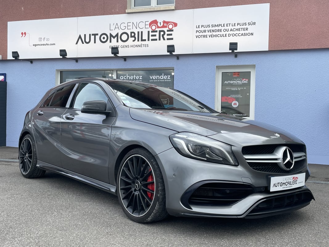 Mercedes-Benz Classe A 45 AMG 4Matic 381ch Française — 1
