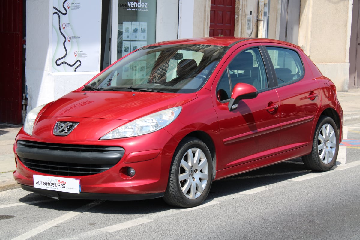 Peugeot 207 1.6 HDI 110 EXECUTIVE PACK (distribution neuve, climatisation) — 1
