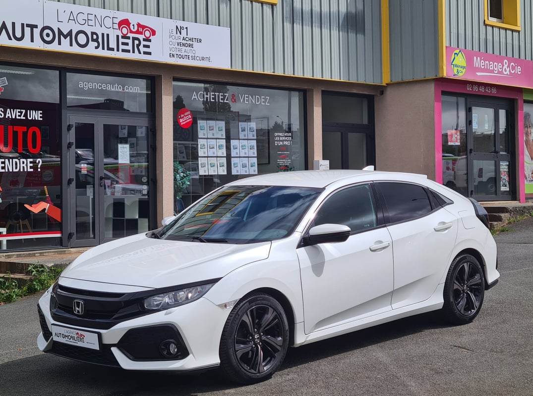 Honda Civic 1.0 I-VTEC 12V TURBO 129CV EXECUTIVE — 1