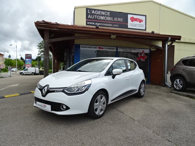 Renault Clio IV 1.5 DCI 75 ZEN — 1