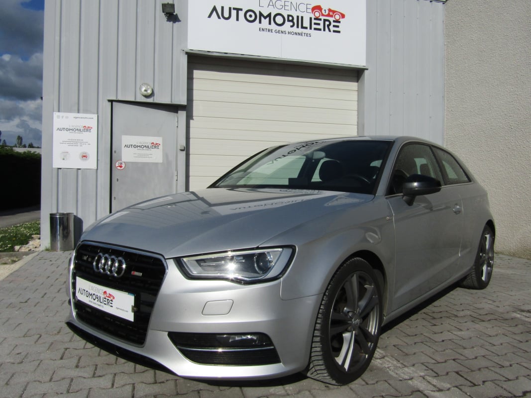Audi A3 2.0 TDI 150CV S-LINE — 1