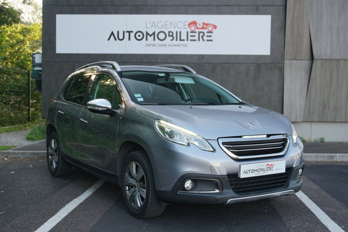 Peugeot 2008 1.6 BlueHDi 100 ch - STYLE 2eme Main — 1