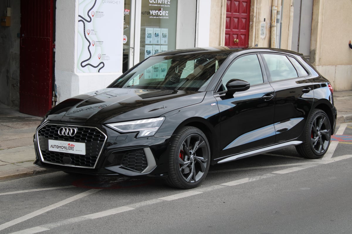 Audi A3 SPORTBACK 2.0 35 TDI 150 S-LINE S-TRONIC BVA (Caméra de recul, Toit ouvrant, GPS ...) — 1