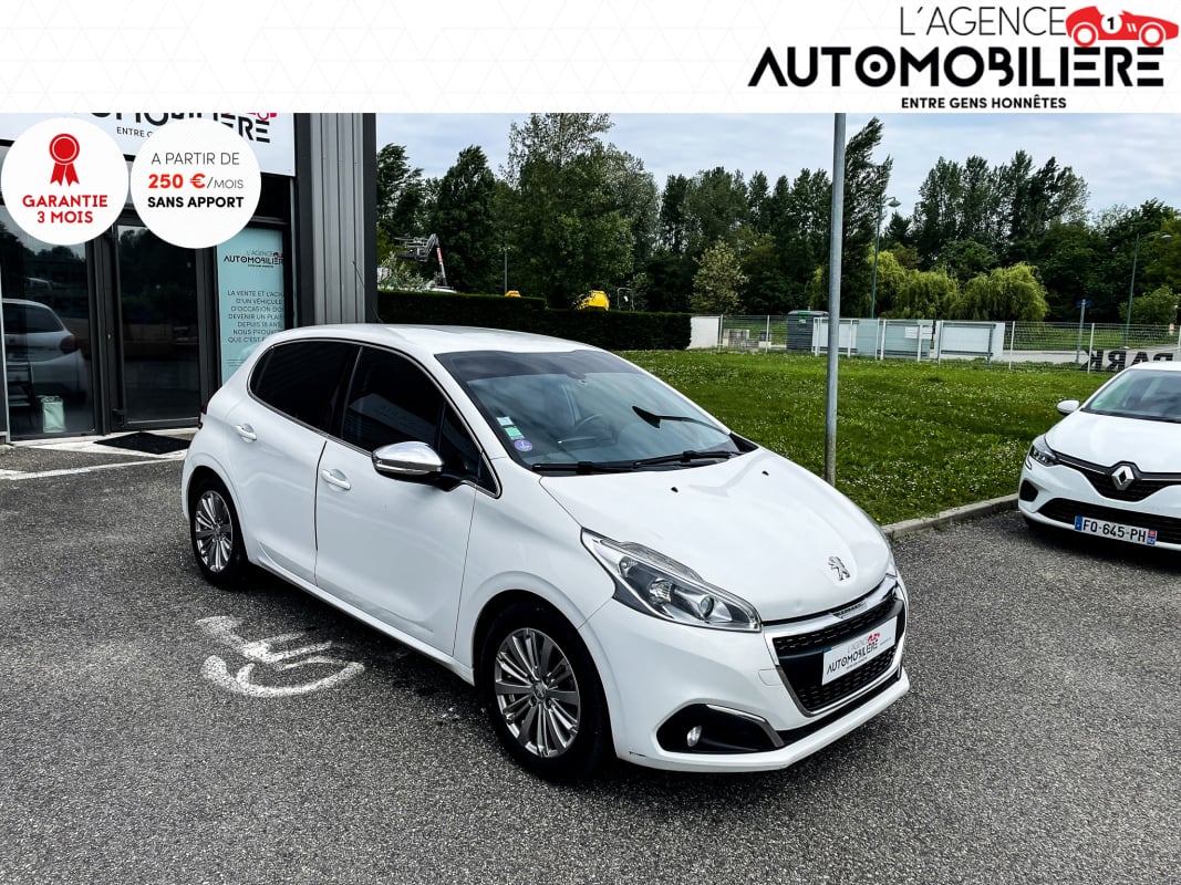 Peugeot 208 1.2 FINITION ALLURE 110CV — 1