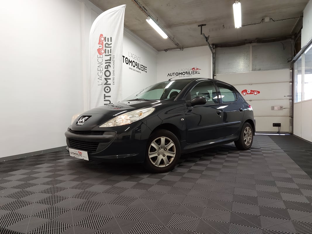 Peugeot 206+ 1.4 75 — 1