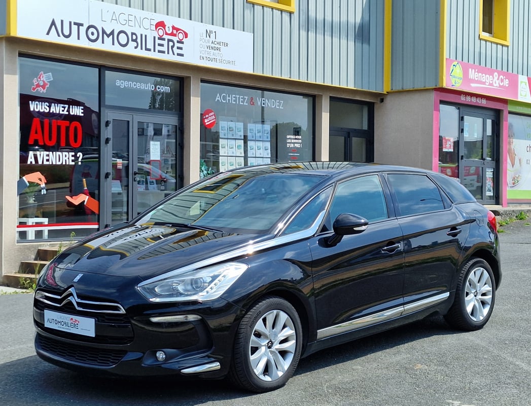 Citroen DS5 1.6 BLUEHDI FAP 16V 120CV SO CHIC — 1