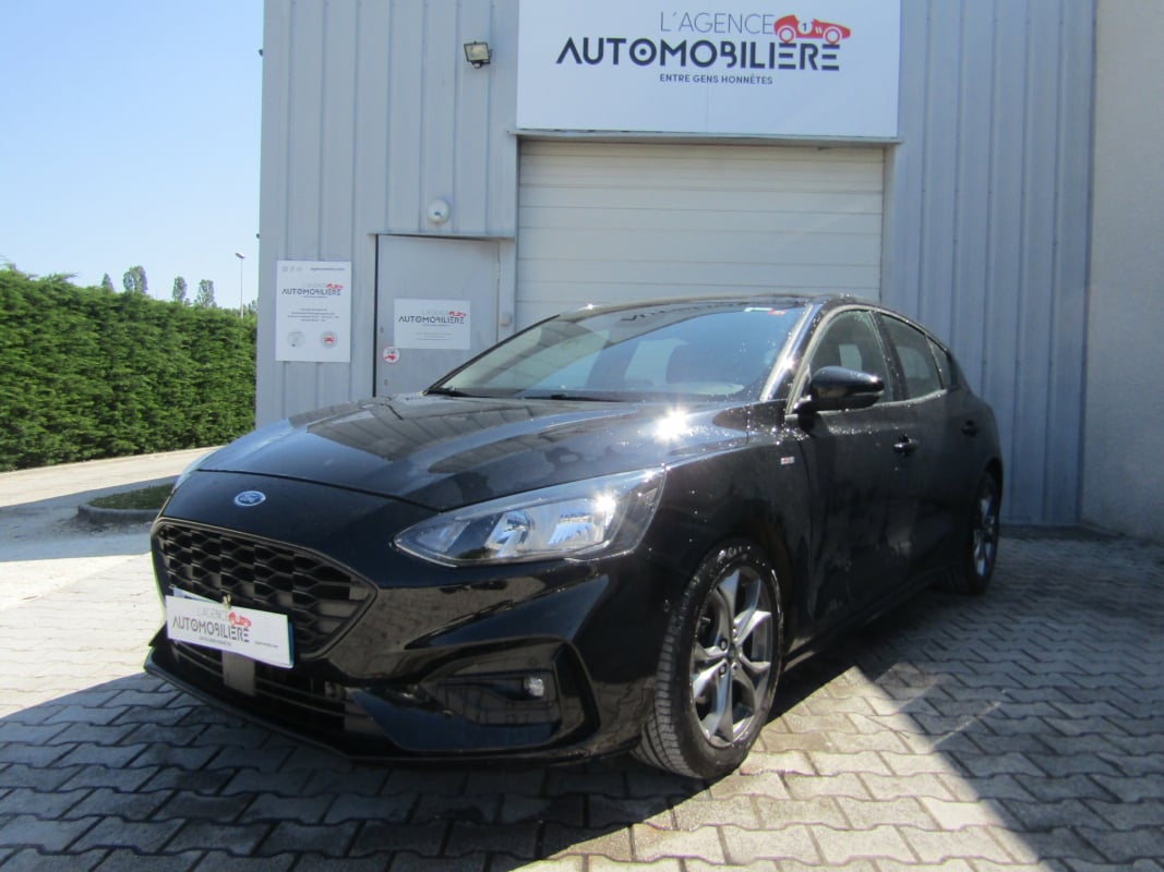 Ford Focus 1.0 12V ST-LINE ECOBOOST 125CV — 1