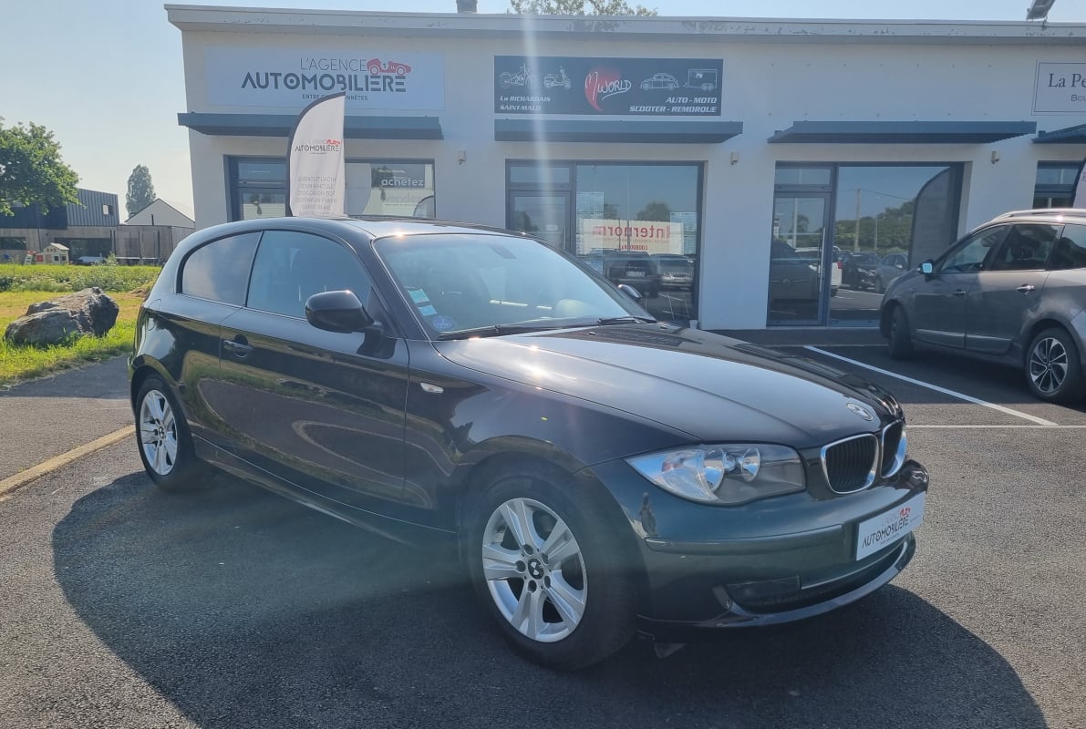 BMW Série 1 118i CONFORT 3P — 1