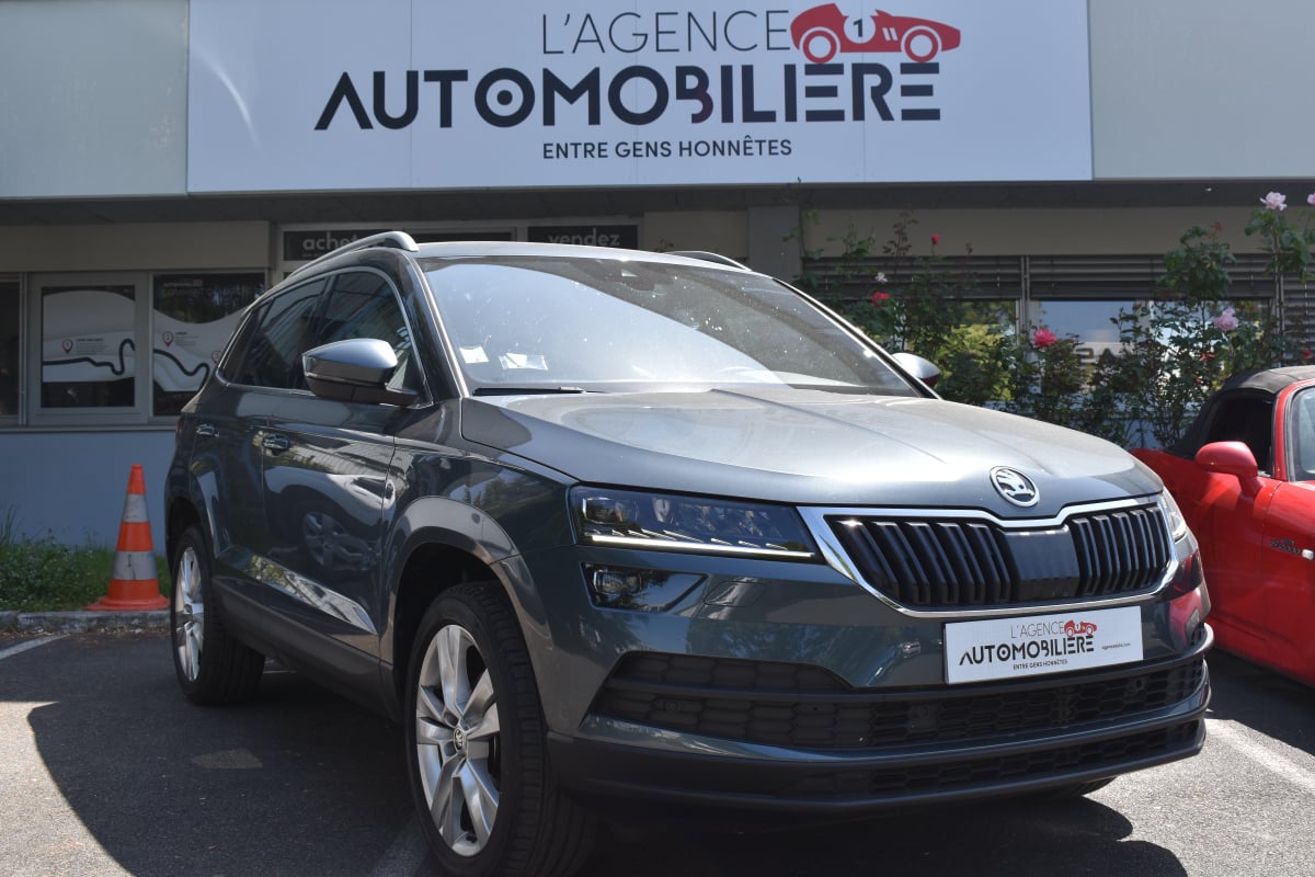 Skoda Karoq Style 1.5 TSI 4x2 DSG7 150 cv Boîte auto — 1