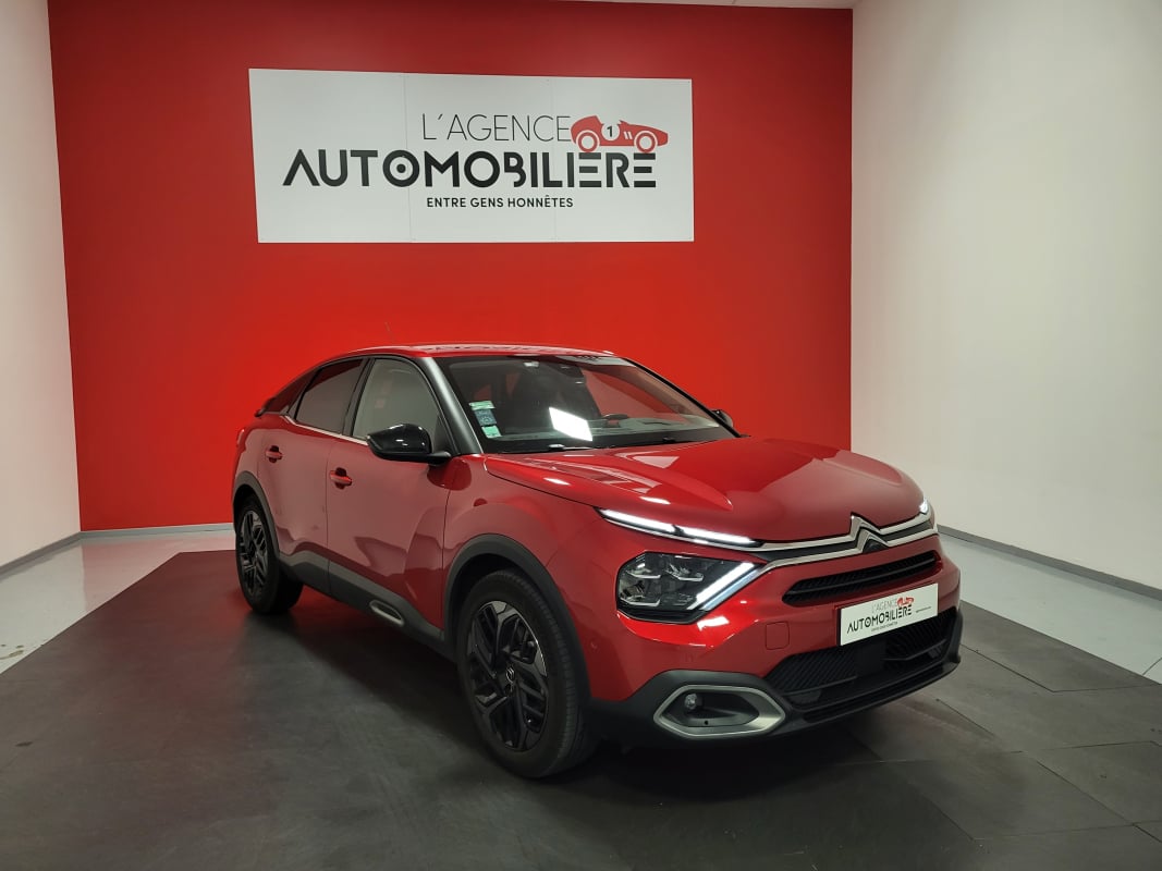 Citroen C4 1.2 PURETECH 155 EAT8 SHINE — 1