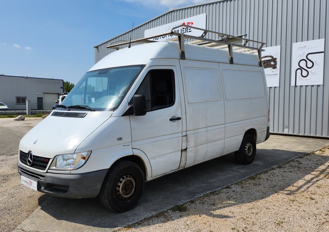 Mercedes-Benz Sprinter 2.2 D 308CDI35 82ch tva récup — 1