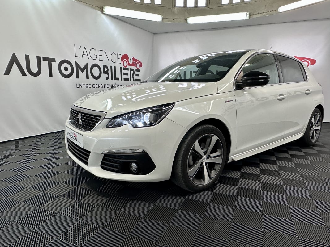 Peugeot 308 1.2 Puretech EAT8 130 cv GT Line ( Toit panoramique, Alcantara) — 1