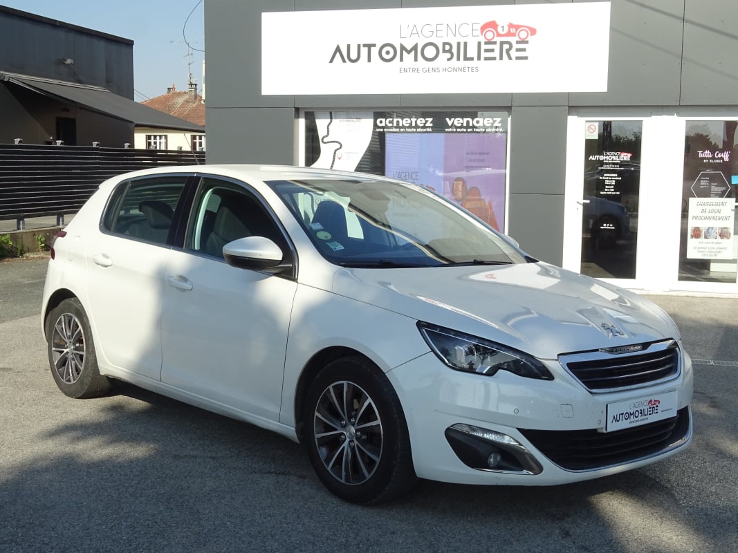 Peugeot 308 1.6 HDI 115CH ALLURE - PREMIERE MAIN — 1
