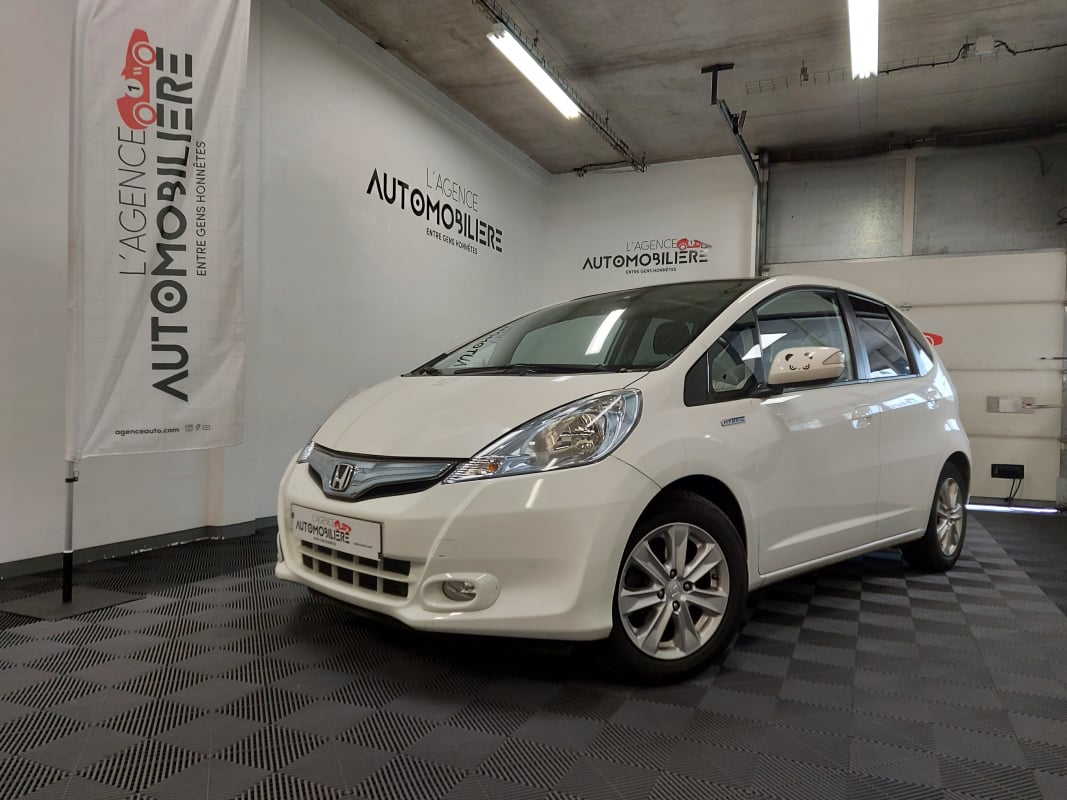 Honda Jazz II 1.3 I-VTEC 88 HYBRID LUXURY — 1