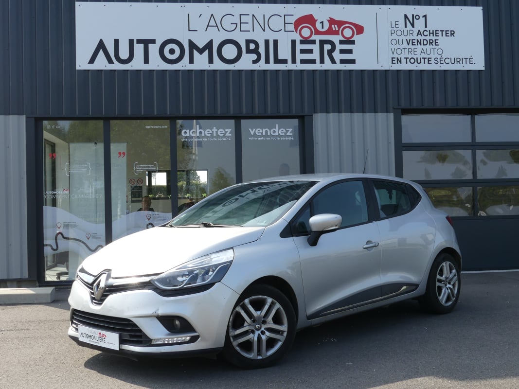 Renault Clio RENAULT CLIO IV 1,5 DCI 90 CV BUSINESS — 1