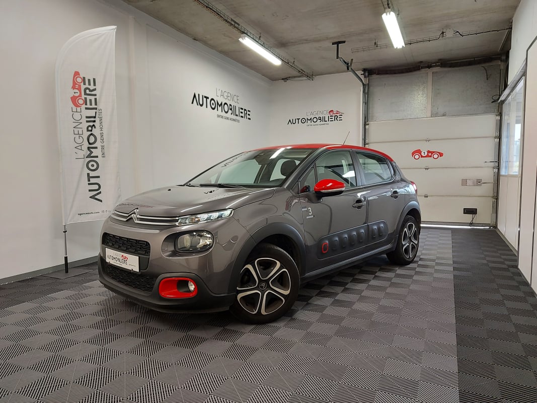 Citroen C3 III 1.2 PURETECH 82 S&S GRAPHIC — 1