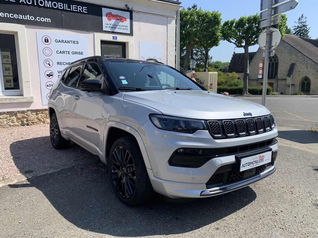 Jeep Compass 1.3 T4 HYBRID 240H 180 4XE PHEV S AWD — 1