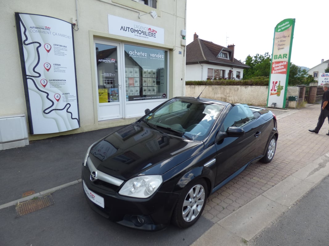 Opel Tigra Twintop 1,3 CDTi 70 Enjoy BVM5 2 places — 1
