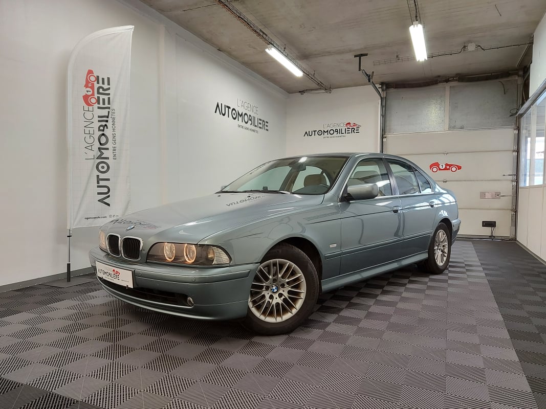 BMW Série 5 (E39) 520D PREFERENCE + 2EME MAIN — 1