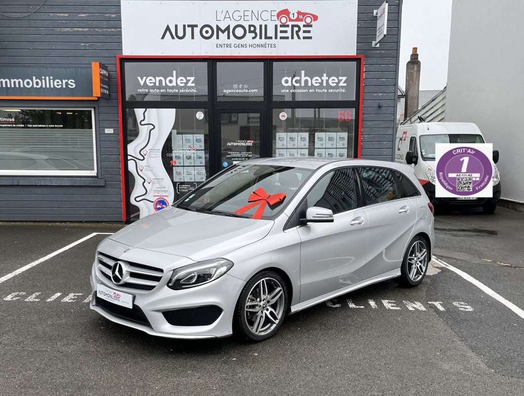 Mercedes-Benz Classe B 180 1.6i 122 cv 7G-DCT Sport Edition — 1