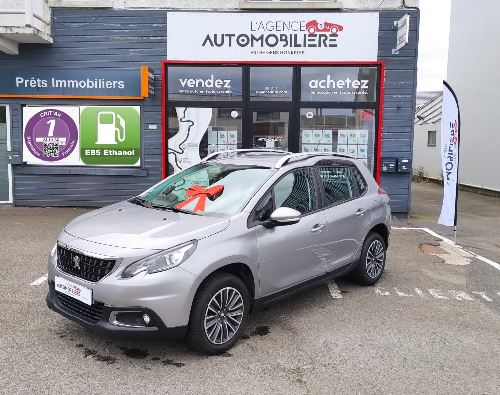 Peugeot 2008 Ethanol 82cv BVM5 STYLE — 1