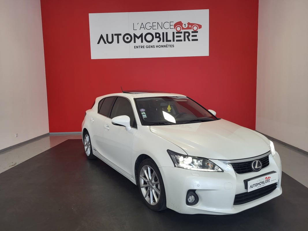 Lexus CT 200H 1.8 VVT-i 136 Hybrid 99 BVA PASSION + BOITIER ETHANOL — 1