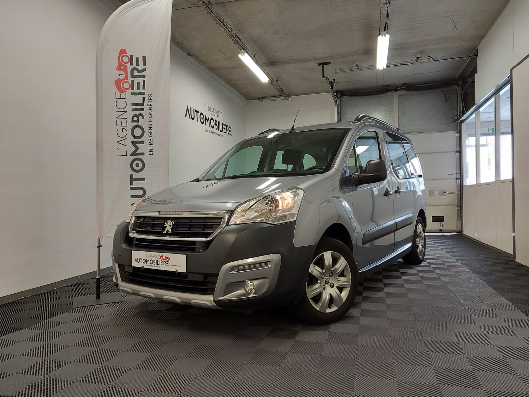 Peugeot Partner Tepee II (3) 1.6 BLUEHDI 120 S&S OUTDOOR TEPEE — 1