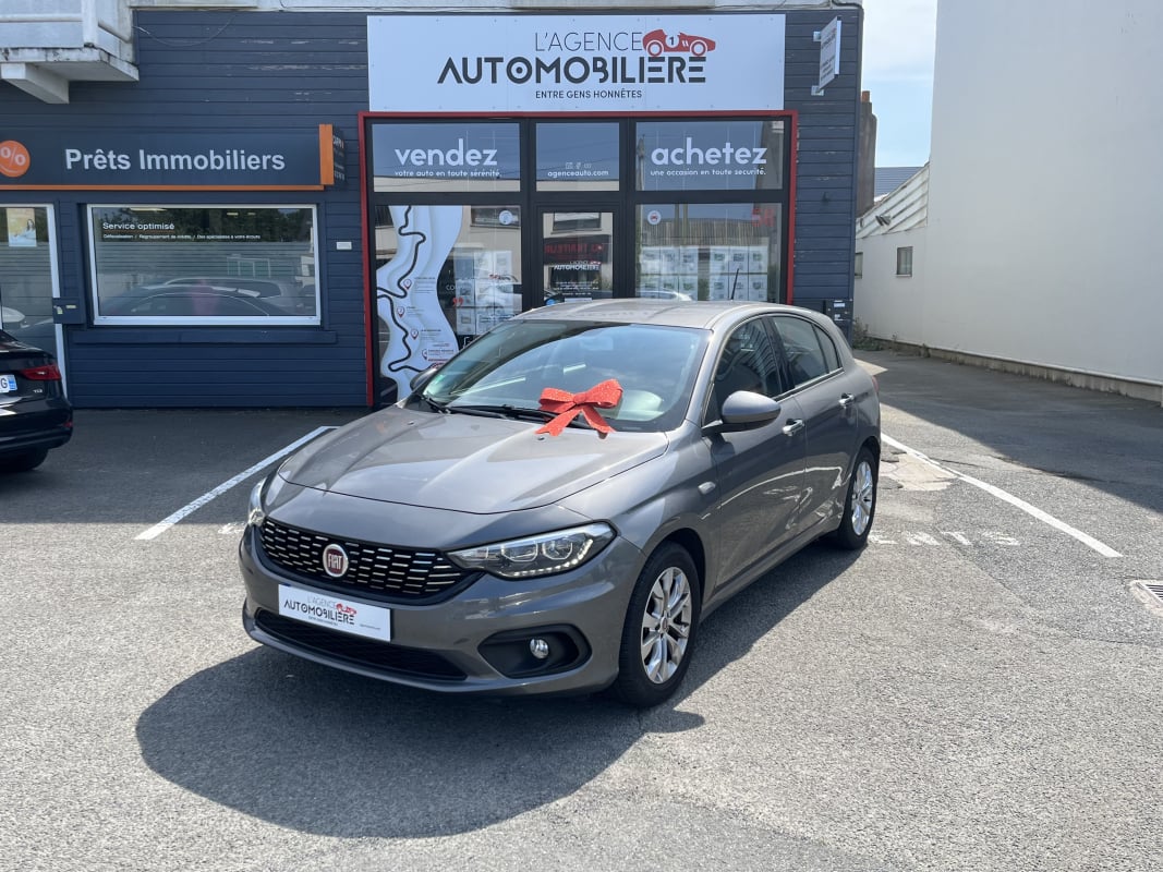 Fiat Tipo Hatchback 1.4i 95 cv BVM6 Easy — 1