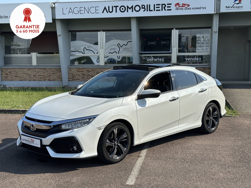 Honda Civic 1.5 l i-VTEC 182 CVT Prestige/TOIT OUVRANT/CUIR/GPS — 1