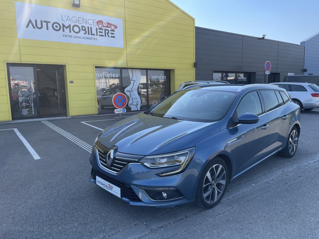 Renault Megane IV Estate dCi 110 Energy EDC Intens — 1