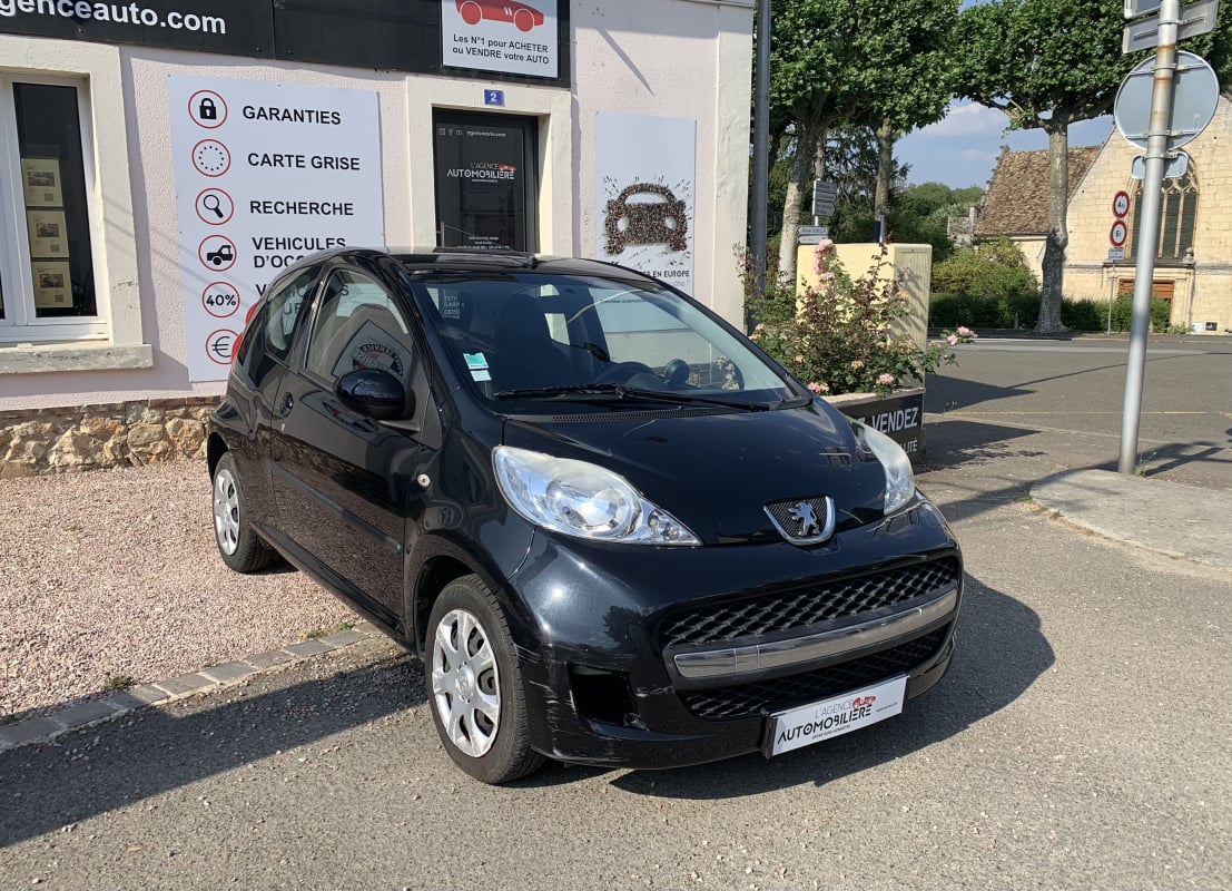 Peugeot 107 1.0i 68ch Trendy — 1