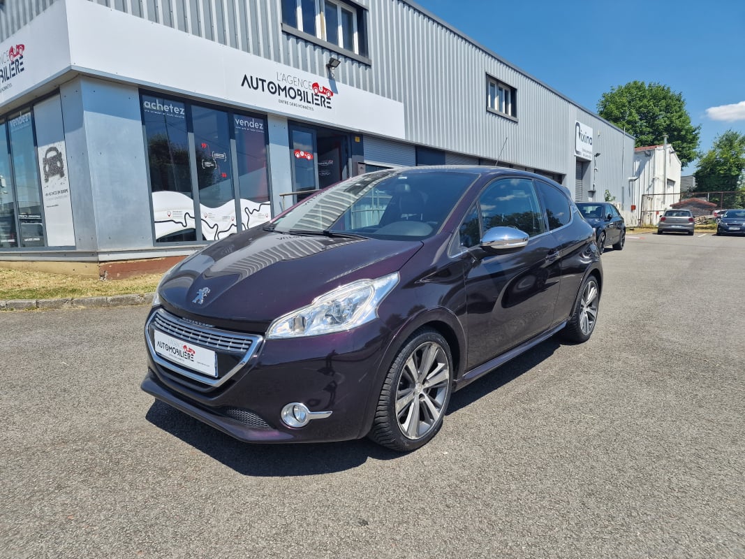 Peugeot 208 1.6 THP 156CH XY TOIT PANO / GPS GARANTIE 1 AN — 1