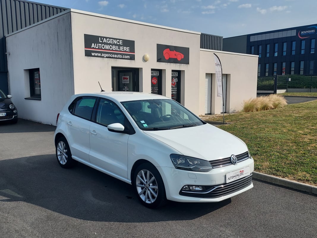 Volkswagen Polo 1.2 TSI 90 BLUEMOTION CARAT DSG BVA — 1