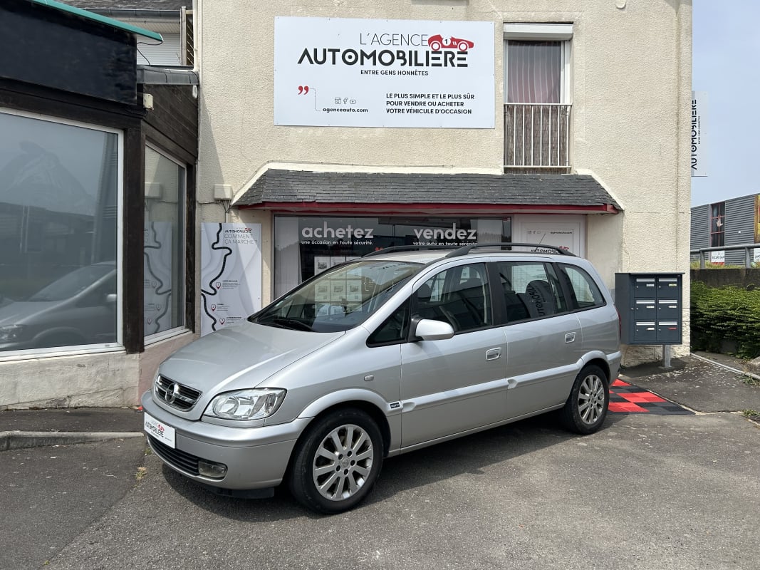 Opel Zafira 2.2 DTI 125 ELEGANCE — 1