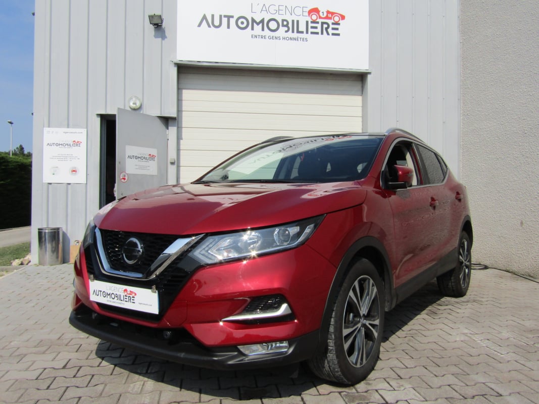 Nissan Qashqai 1,3 DIG-T 140ch TEKNA — 1