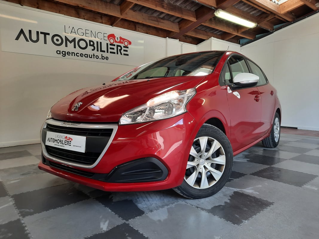Peugeot 208 1.6 BlueHDi Like 75Ch Boite manuelle 5V/ Garantie 12 Mois — 1