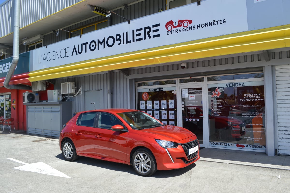 Peugeot 208 1.2 PURETECH 100 S&S ACTIVE EAT8 — 1