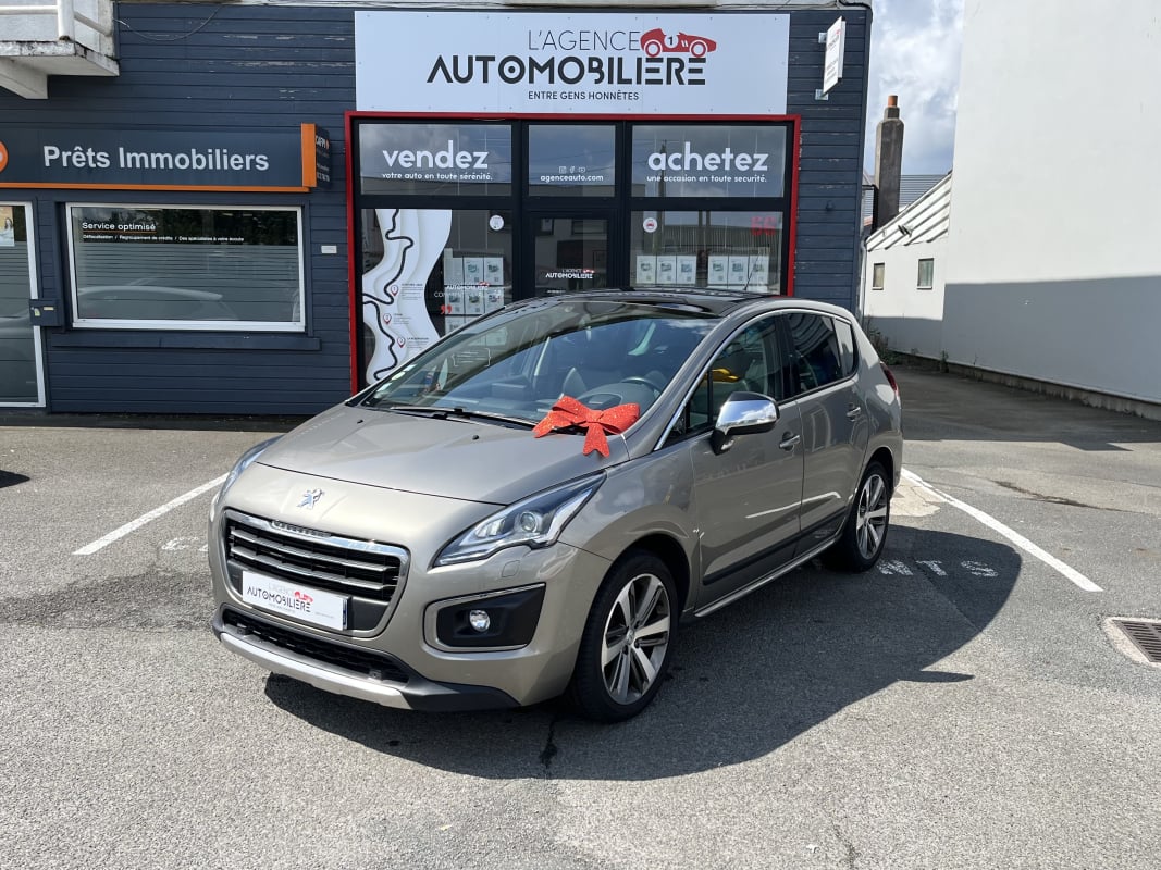 Peugeot 3008 1.6 e-HDi 120 cv EAT6 Féline ( 1ère Main ) — 1