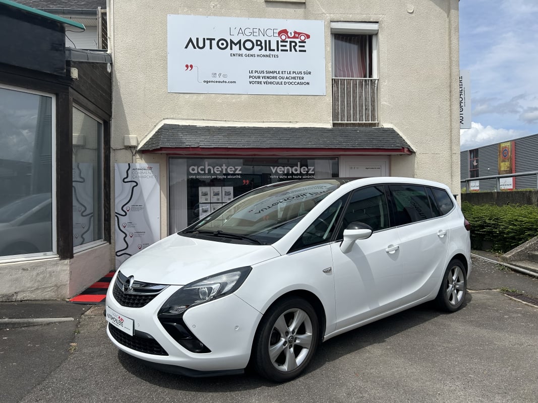 Opel Zafira Tourer 1.6 CDTI 136 ECOFLEX COSMO PACK — 1