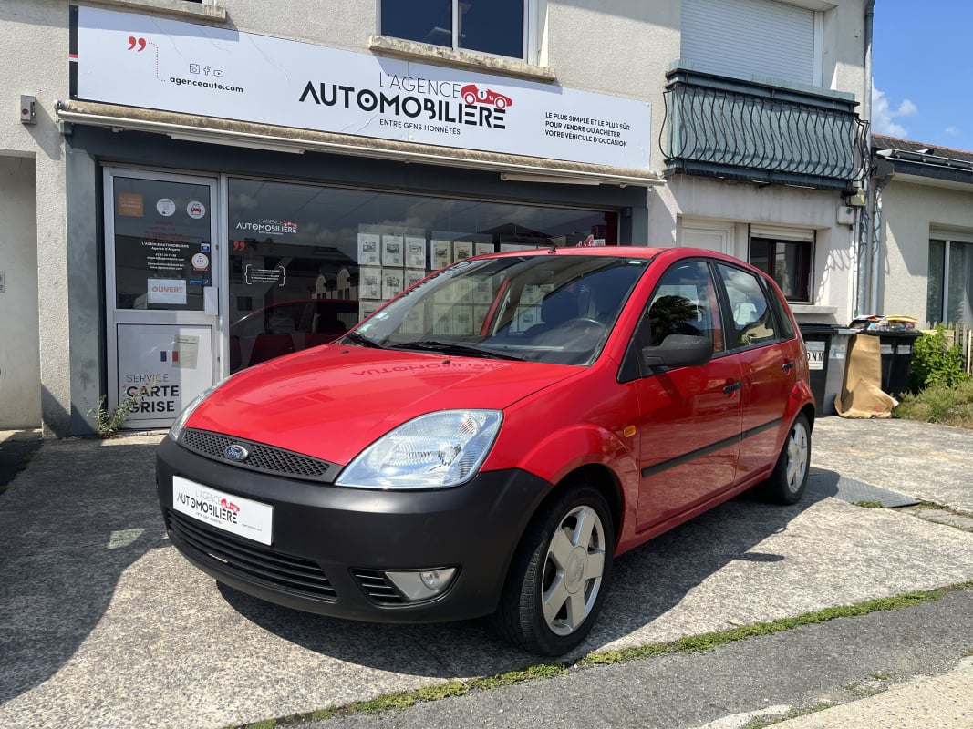 Ford Fiesta 1.4i 80cv Pack Clim — 1
