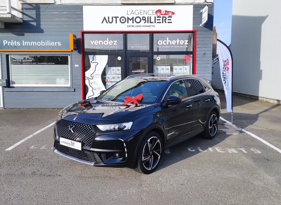 DS DS 7 2.0 BlueHDi 180ch EAT8 Performance Line Plus — 1