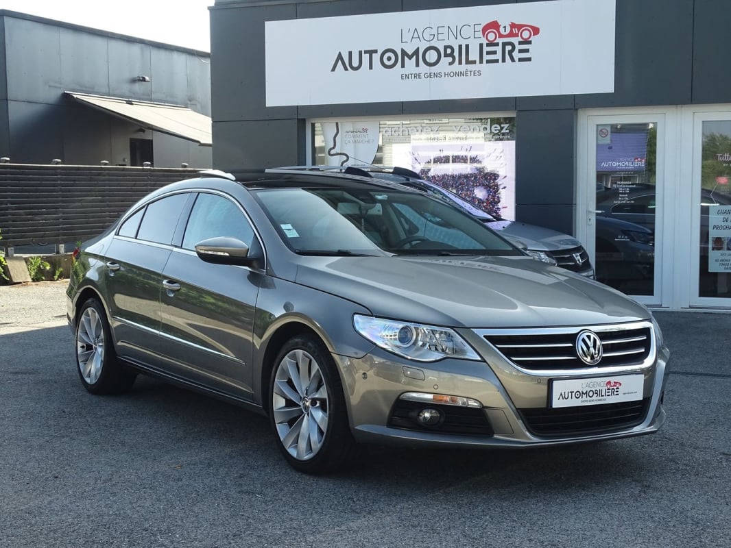 Volkswagen Passat CC 1.8 TSI 160 ch CARAT EDITION BVM6 — 1