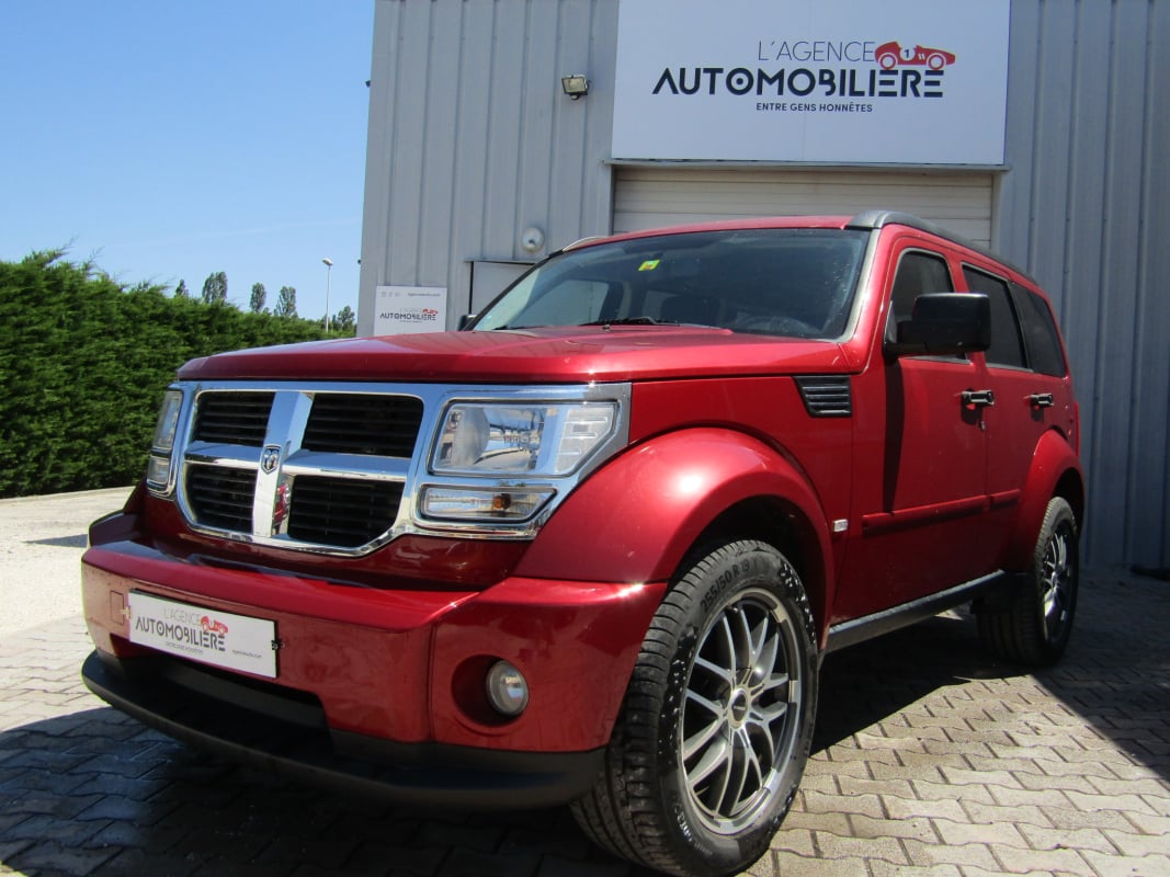 Dodge Nitro 2.7CRD 177CV 4X4 BVA — 1
