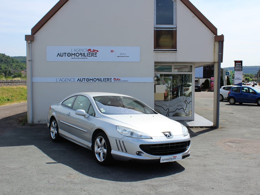 Peugeot 407 coupe HDI FAP 136 CH FELINE — 1