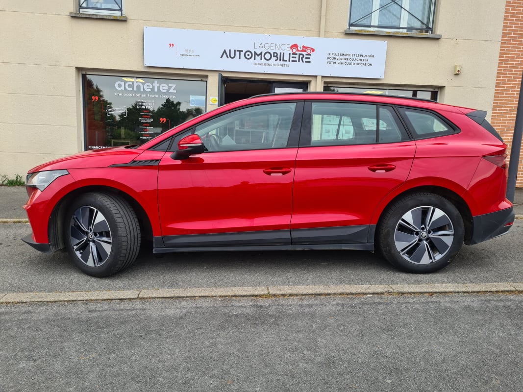 Skoda Enyaq IV 60-options à 7000 euros gtie 12 mois — 2